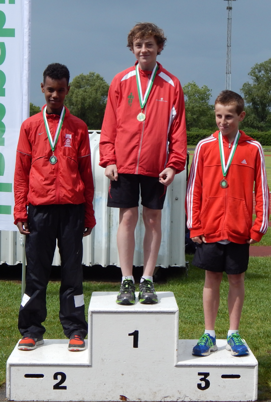 Hampshire 3000m Champion 2014